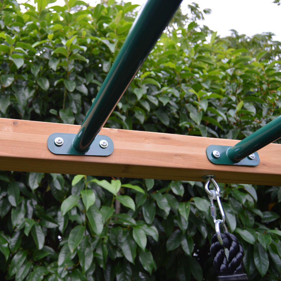 Free-Climber Jungle Gym And Play Centre Close Up Of Monkey Bars
